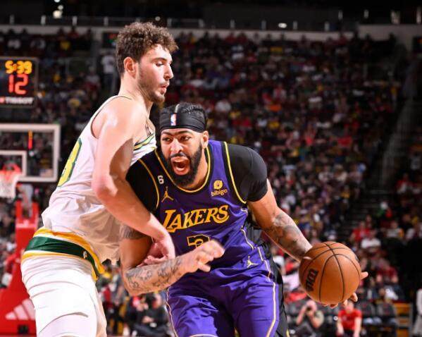 huatihui-3战轰116分！最强浓眉回来了 湖人9胜0负定律上线