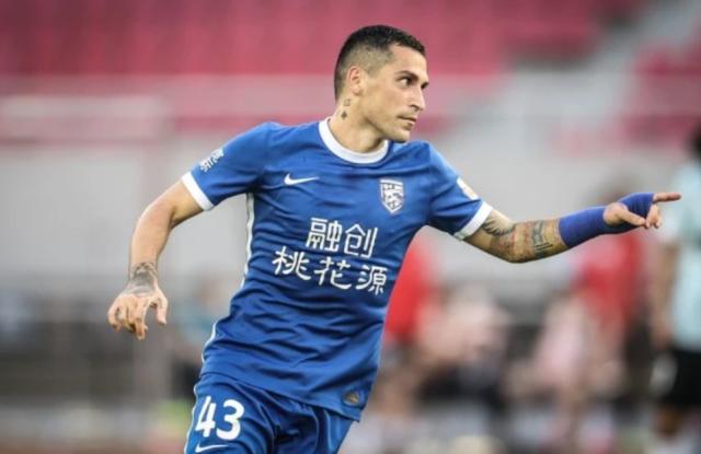 华体会体育平台-斯坦丘入选罗马尼亚队新名单 将留守武汉专心争冠